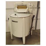 SPEED QUEEN RINGER WASHER