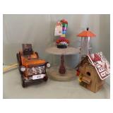 BULLS BIRDHOUSE, FEEDERS, SOLAR LIGHT