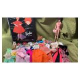 Vintage Midge doll With clothes in case Barbie