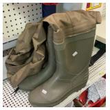 New sz10 hip waders