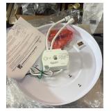 Round light fixture