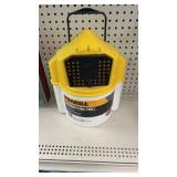 Frabill magnum flow-troll minnow bucket