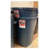 2- Rubbermaid Roughneck 32 gal trash containers