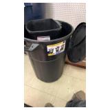 20gal Trash Can W/lid & 11 Gal No Lid