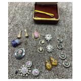 Odd lot jewelry peace