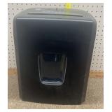 Pen + Gear paper shredder