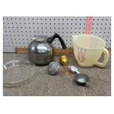 Pyrex, Tupperware, misc
