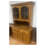 China hutch, Lighted
