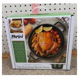 NIB 3qt cast iron Dutch oven