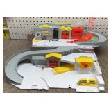 Hot wheels car wash - service station