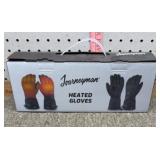 NIB heated gloves