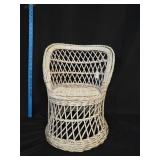 White Wicker Kids Chair 19'