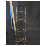 Black Wrought Iron Tiered Plate Rack
