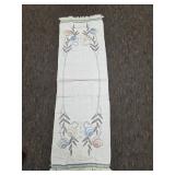 VTG Table Runner Floral Pattern 51'x16'