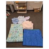Bedding- Sizes Full/Queen