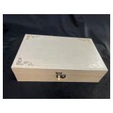 VTG Cream-Colored Jewelry Case