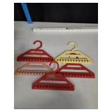 (5) Plastic Jewelry Hangers