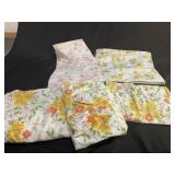 VTG Floral Sheets & Pillowcases