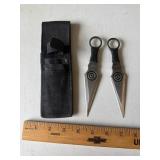 (2) Skunai Throwing Knives