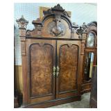 WALNUT RENIASSANCE VICTORIAN 2 DOOR WARDROBE