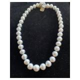 18K SINGLE STRAND OF CULTURED SOUTH SEA PEARLS