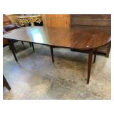 HENKEL HARRIS MAHOGANY DINING ROOM TABLE