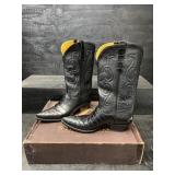 STALLION LEATHER BOOTS 10 1/2 IN BOX