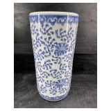 PORCELAIN BLUE AND WHITE UMBRELLA STAND