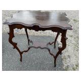 WALNUT EDWARDIAN CENTER TABLE