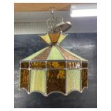 TIFFANY STYLE STAIN GLASS HANGING LIGHT