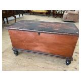 EARLY DOVETAILED PINE BLANKET BOX