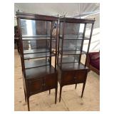 PR OF MAHOGANY REGENCY STYLE MIRRORED BACK