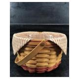 MID SIZE PICNIC-LIKE LONGABERGER BASKET