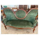 VERY NICE VICTORIAN STYLE CAMEO BACK SOFA