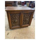 MIDCENTURY MODERN 2 DOOR OAK NIGHT STAND