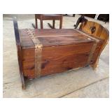MINIATURE CEDAR CHEST