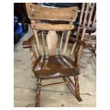 MAPLE ROCKER