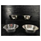 LOT OF 4 STAINLESS STEEL MIXING BOWLS