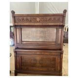 WALNUT VICTORIAN QUEEN SIZE HIGH BACK BED