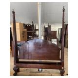 COUNCIL SOLID MAHOGANY QUEEN SIZE TALL POSTER BED