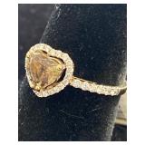 18K  ALEXANDRITE AND DIAMOND RING