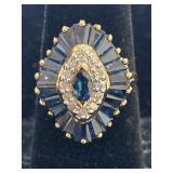 14K BLUE SAPPHIRE AND DIAMOND DINNER RING
