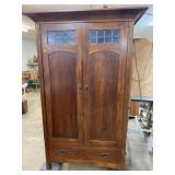 ROMWEBER ARTS & CRAFTS ENTERTAINMENT CABINET