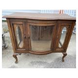 OAK BOW GLASS QUEEN ANNE CURIO
