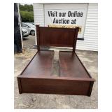 OAK AMISH MADE QUEEN SIZE PLATFORM BED