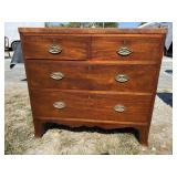 18TH CENTURY MAHOGANY HEPPLEWHITE CHEST