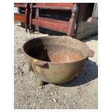 LARGE CAST IRON WASH POT