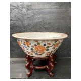 LARGE ORIENTAL BOWL ON STAND