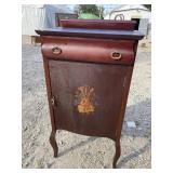 PAINT DECORATED MAHOGANY MUSIC STAND