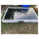 METAL TABLE TOP SHOWCASE